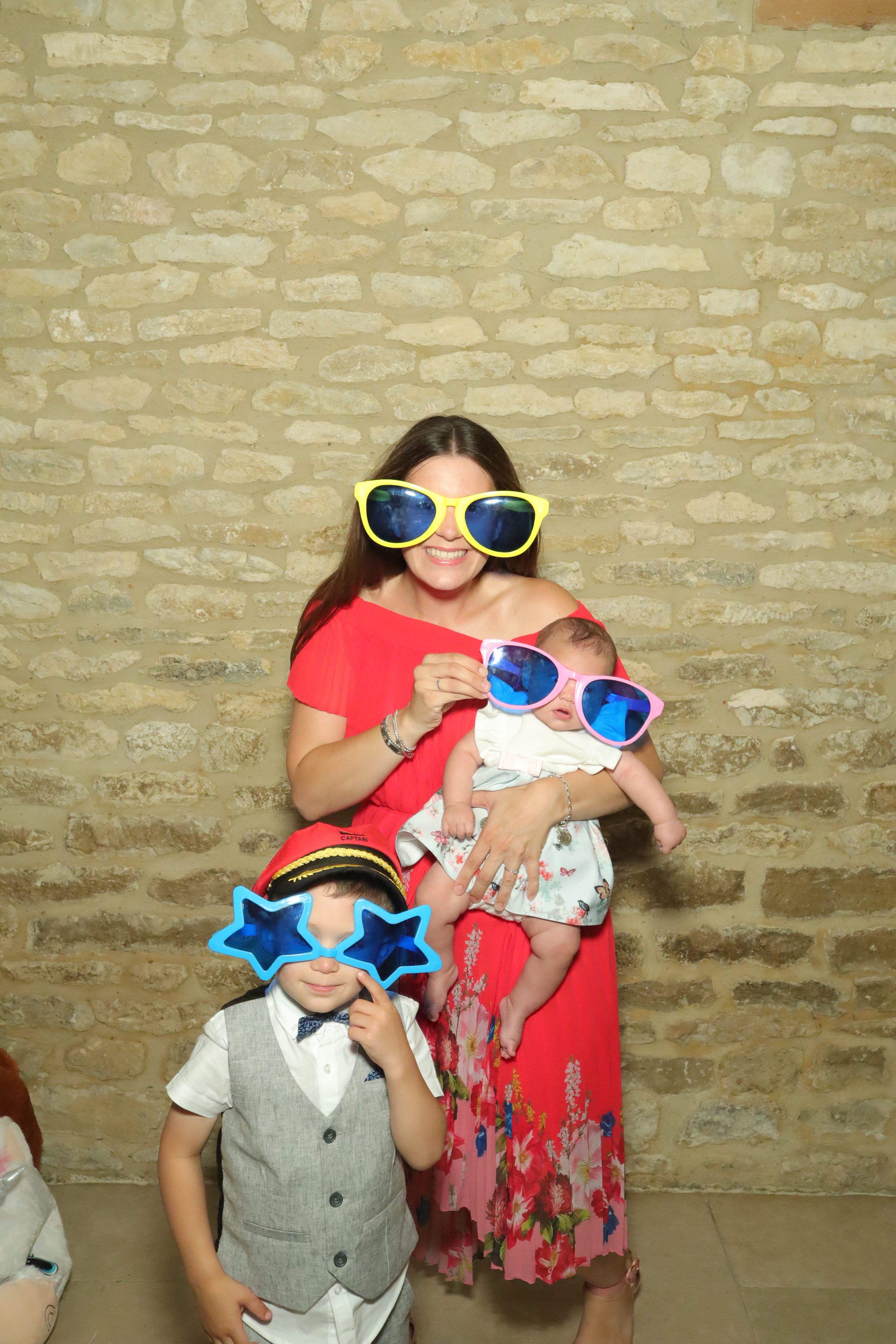 Natalie & Jack’s Wedding | View more photos from the event at gallery.myphotoboothexperience.co.uk/u/MyPhotoBoothExperienceLtd/Natalie-Jack’s-Wedding